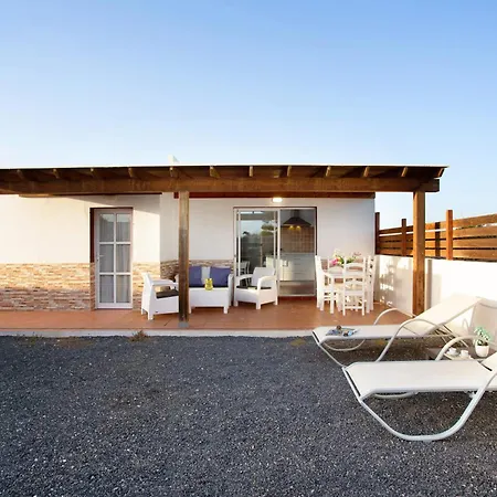 Casa Daniela Holiday home *